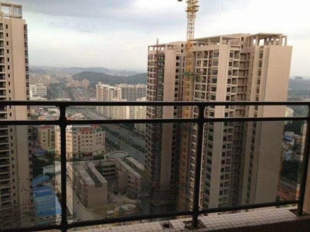 玻璃護(hù)欄  